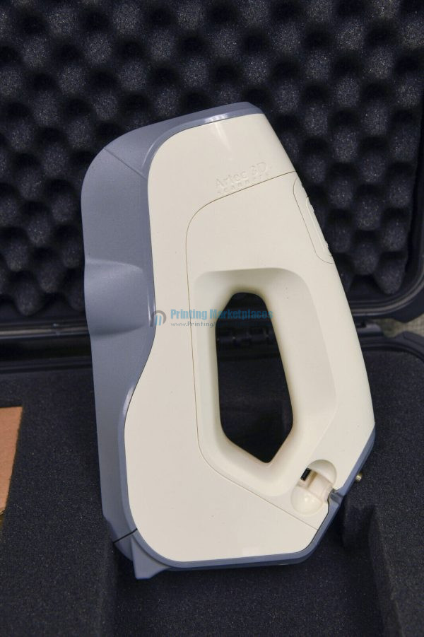 Artec EVA 3D Light Handheld 3D Scanner - Image 3